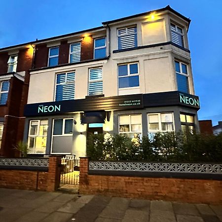 Hotel Neon ブラックプール エクステリア 写真